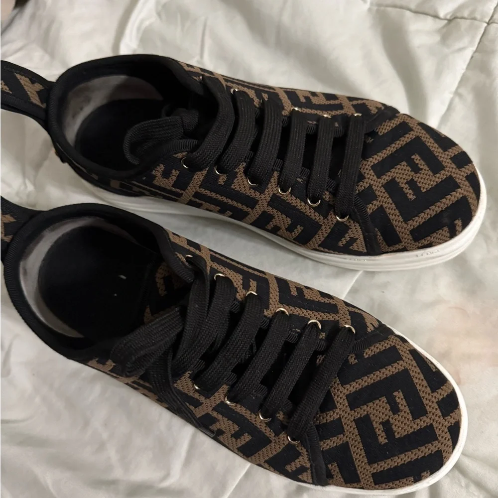 Fendi Black and Brown Patterned Sneakers - Picture 3 of 7